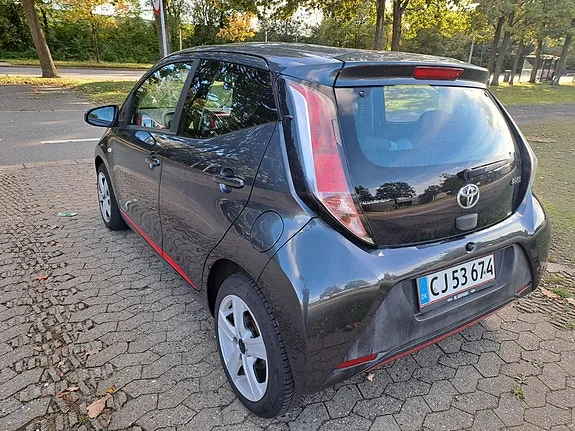 Toyota Aygo 2015 photo 4