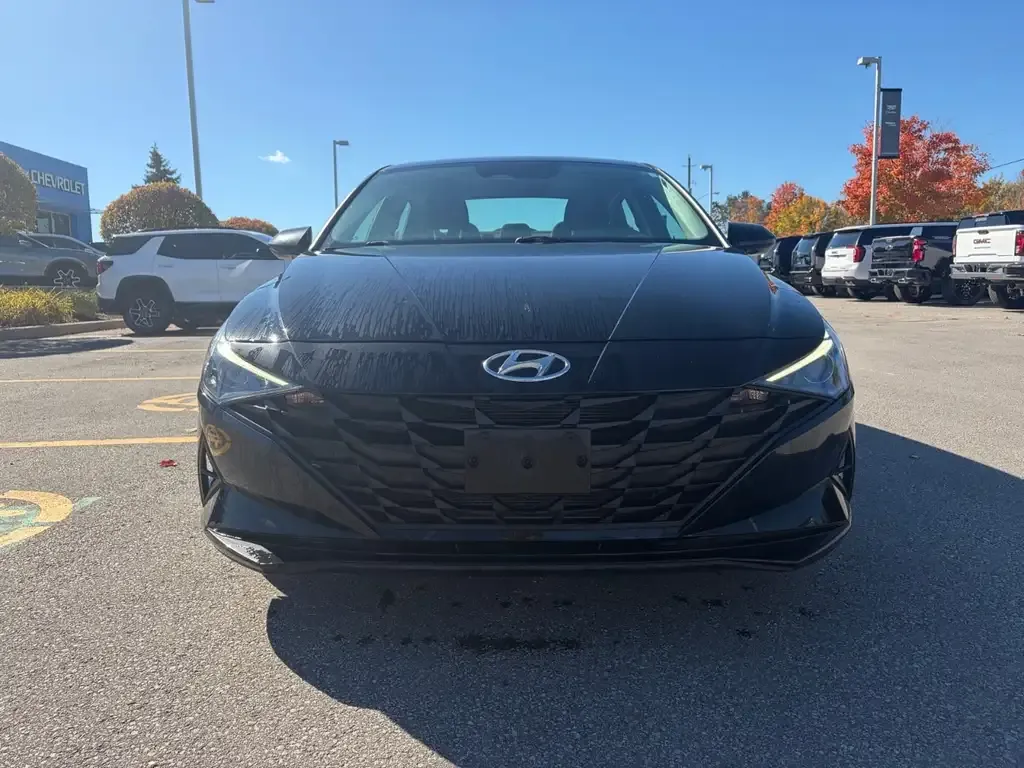 Hyundai Elantra 2022 photo 2