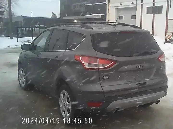 Ford Escape 2014 photo 3