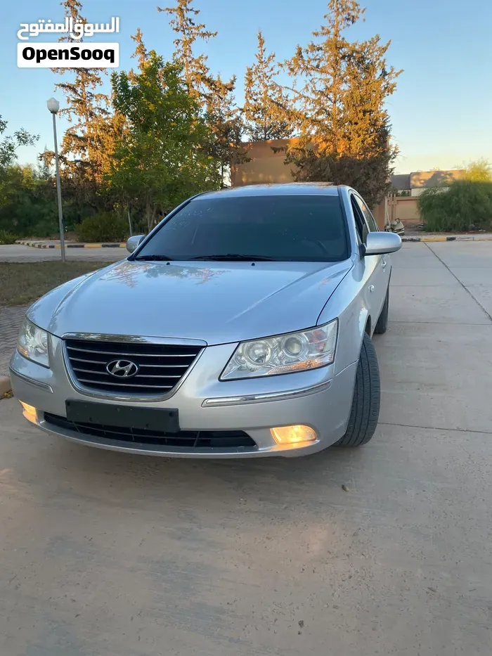 Hyundai Sonata 2009 photo 2