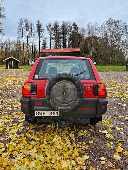 Toyota Rav4 1997 photo 4