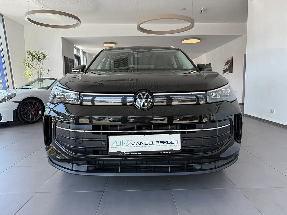 Volkswagen Tiguan 2025 photo 2