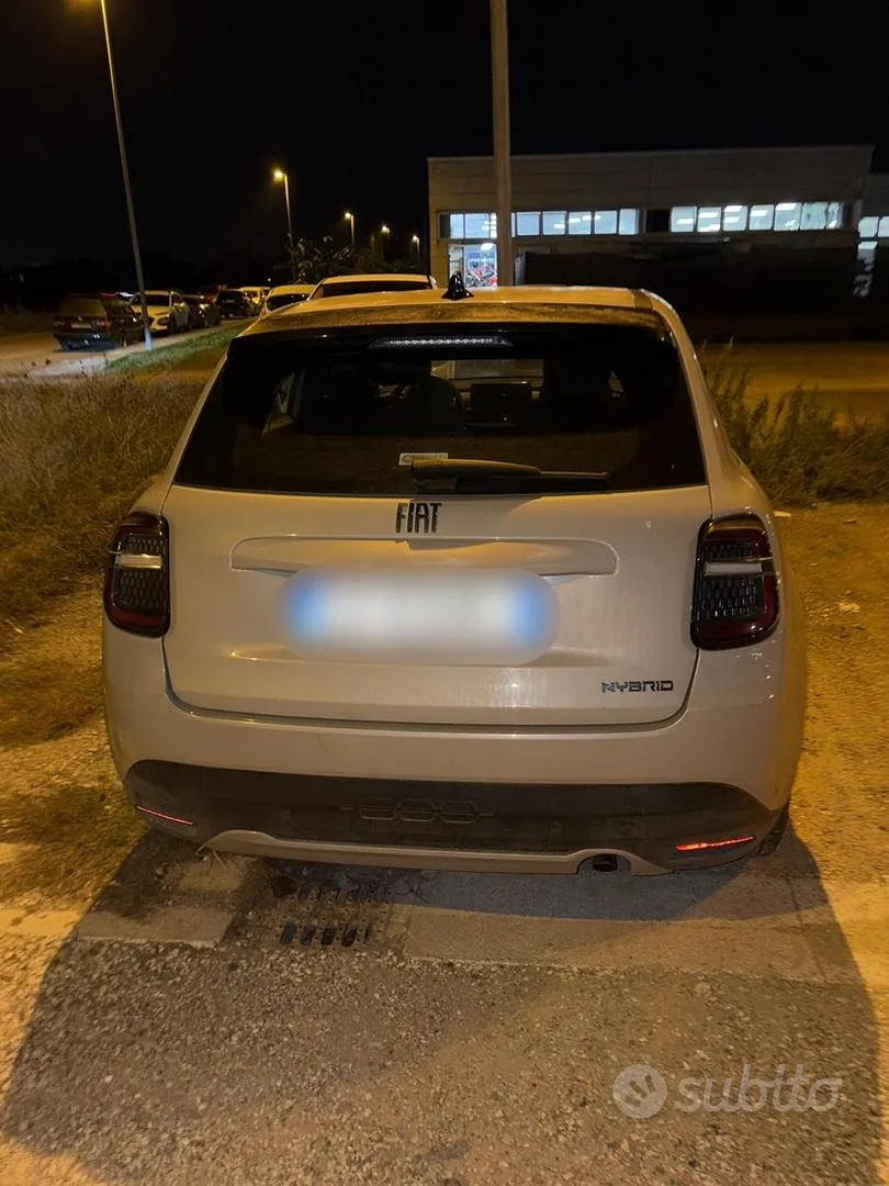 Fiat 600 2024 photo 2