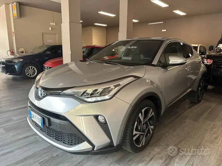 Toyota C-Hr 2023 photo 3