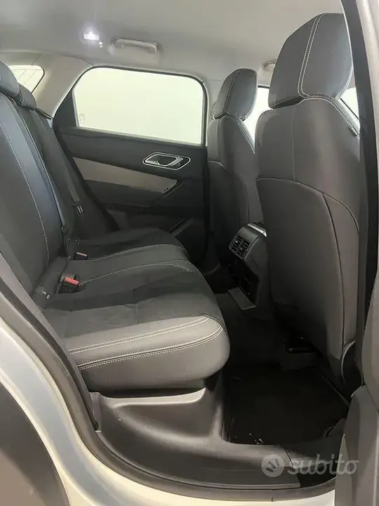 Land Rover Velar 2022 photo 5