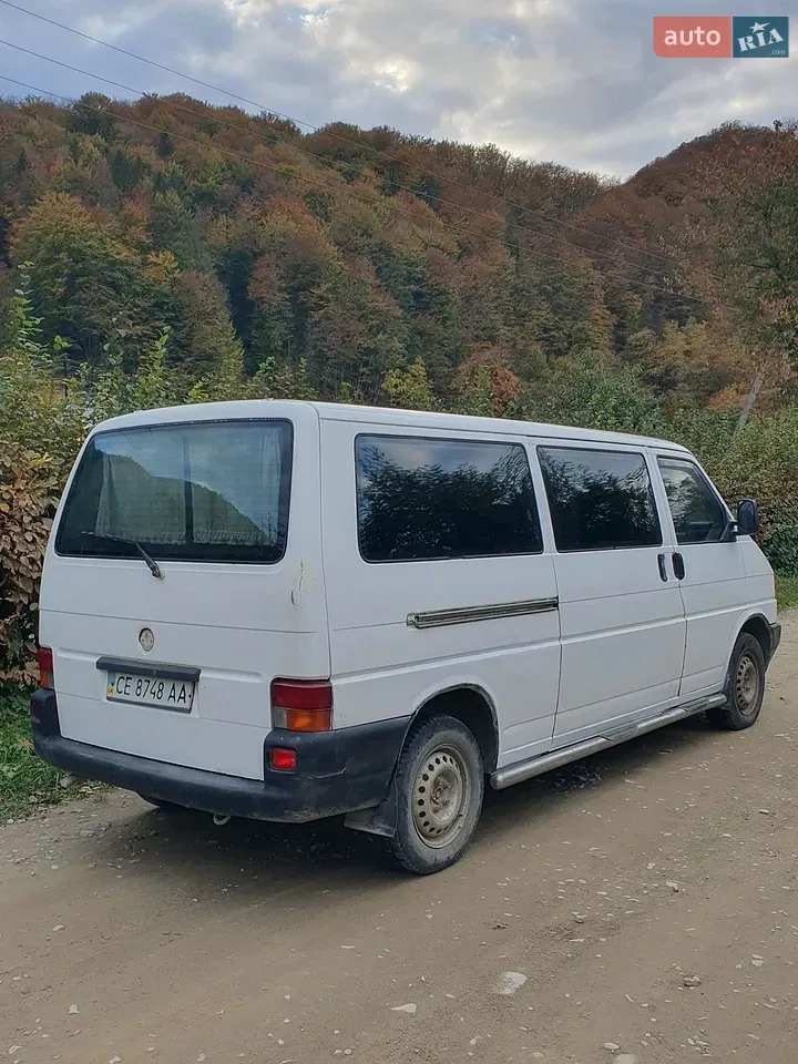 Volkswagen Transporter 1994 photo 2