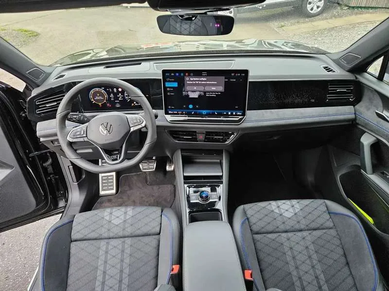 Volkswagen Tiguan 2025 photo 5