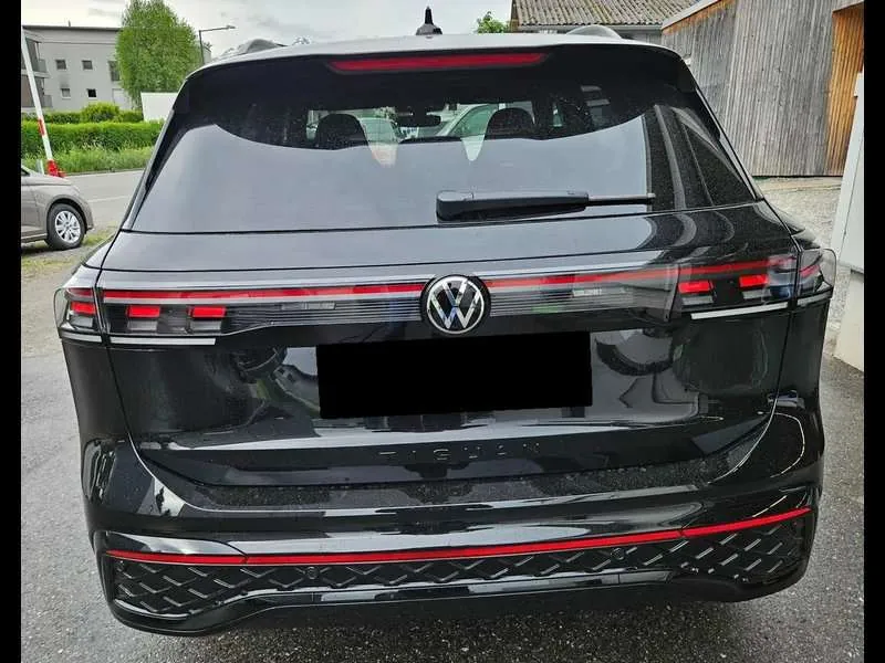 Volkswagen Tiguan 2025 photo 4