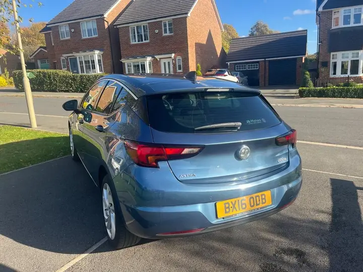 Vauxhall Astra 2016 photo 4