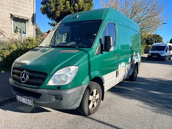 Mercedes-Benz Sprinter 318