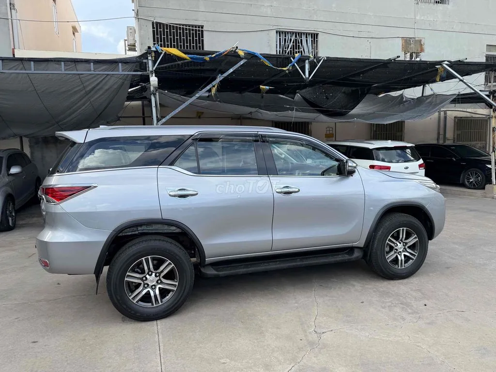 Toyota Fortuner 2019 photo 4