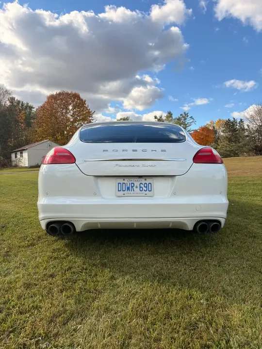 Porsche Panamera 2013 photo 3