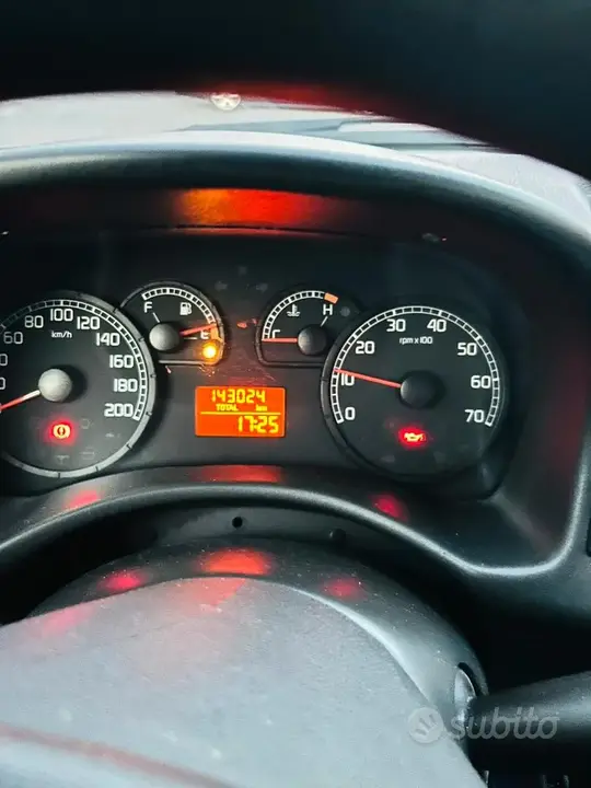 Fiat Punto 2005 photo 5