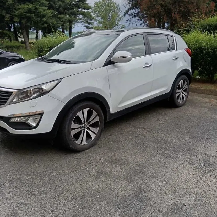 Kia Sportage 2012 photo 2