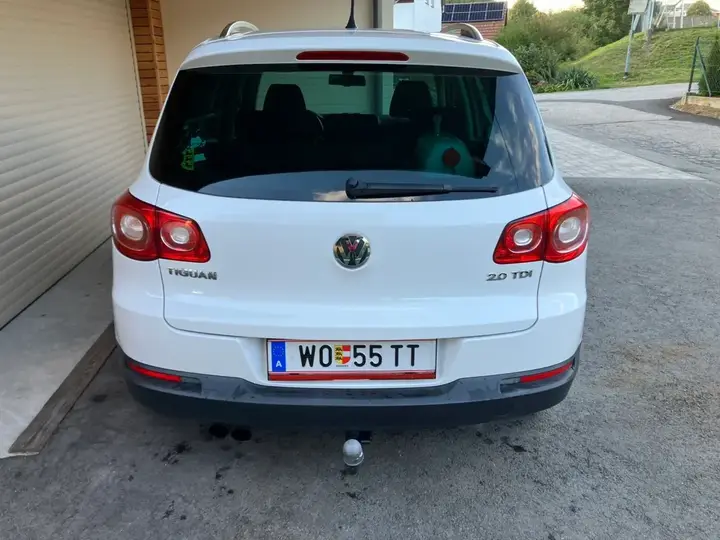 Volkswagen Tiguan 2010 photo 3