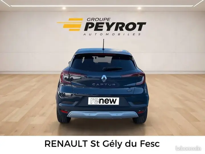 Renault Captur 2024 photo 4
