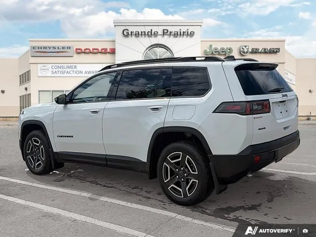 Jeep Cherokee 2026 photo 4