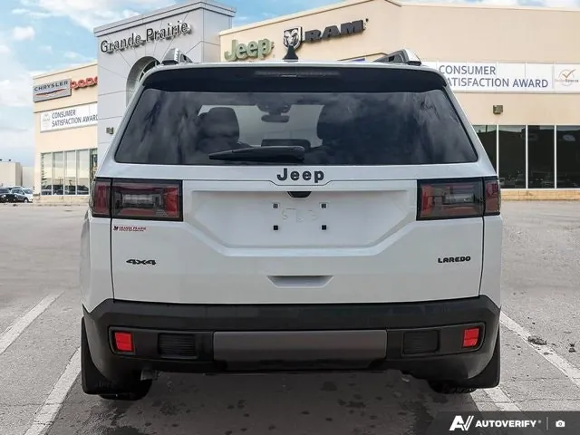 Jeep Cherokee 2026 photo 5