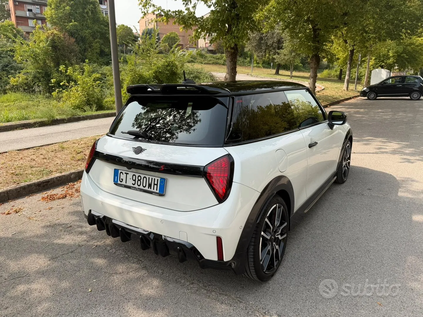 Mini Cooper S 2024 photo 2