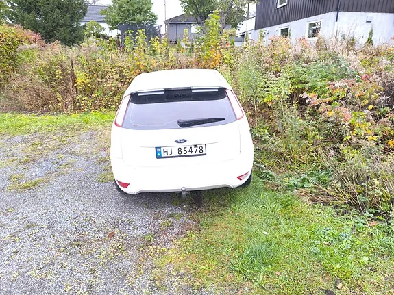 Ford Focus 2009 photo 4