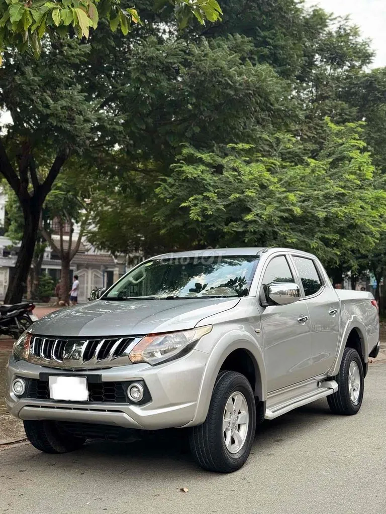 Mitsubishi Triton