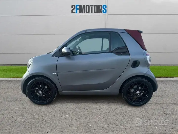 Smart Fortwo 2019 photo 4