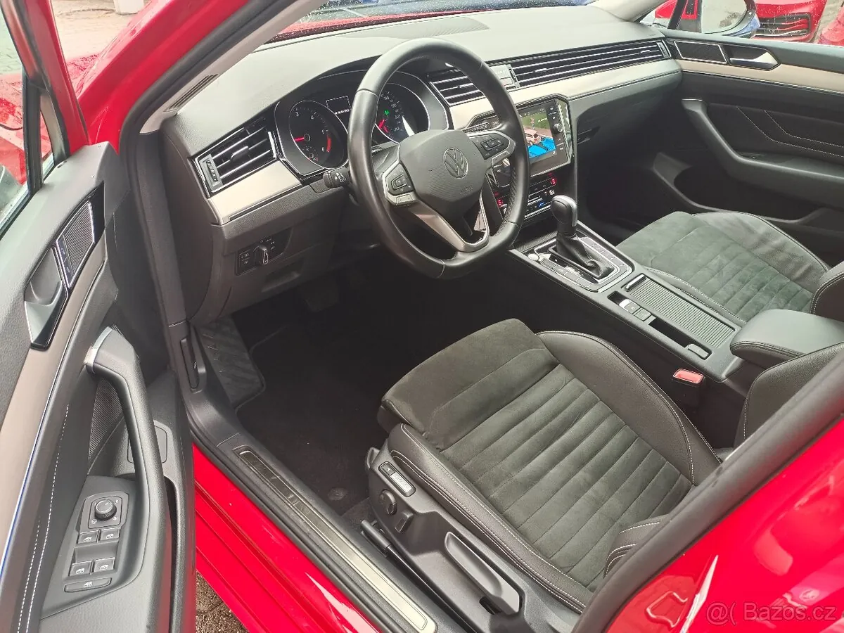 Volkswagen Passat 2022 photo 5