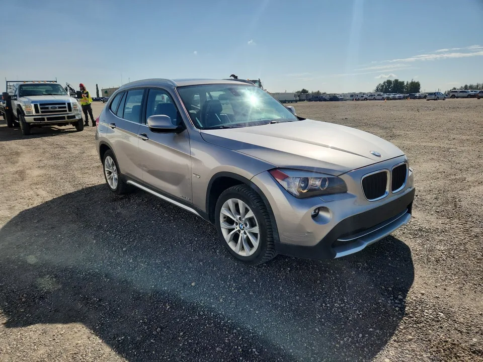 BMW X1 2012 photo 2