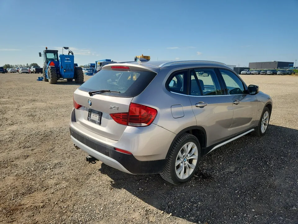 BMW X1 2012 photo 4