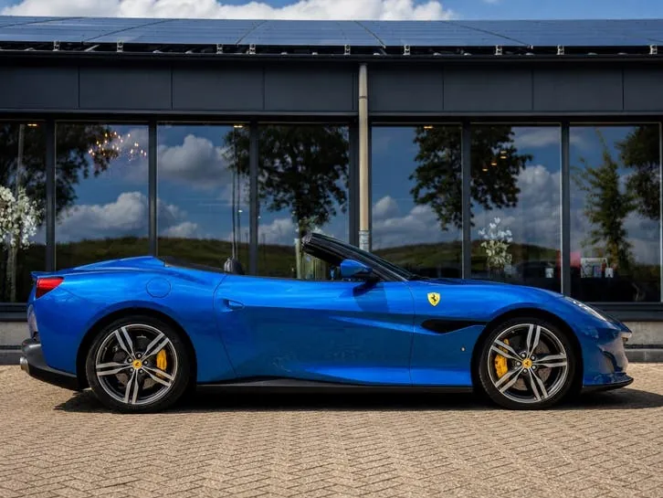 Ferrari Portofino 2020 photo 3