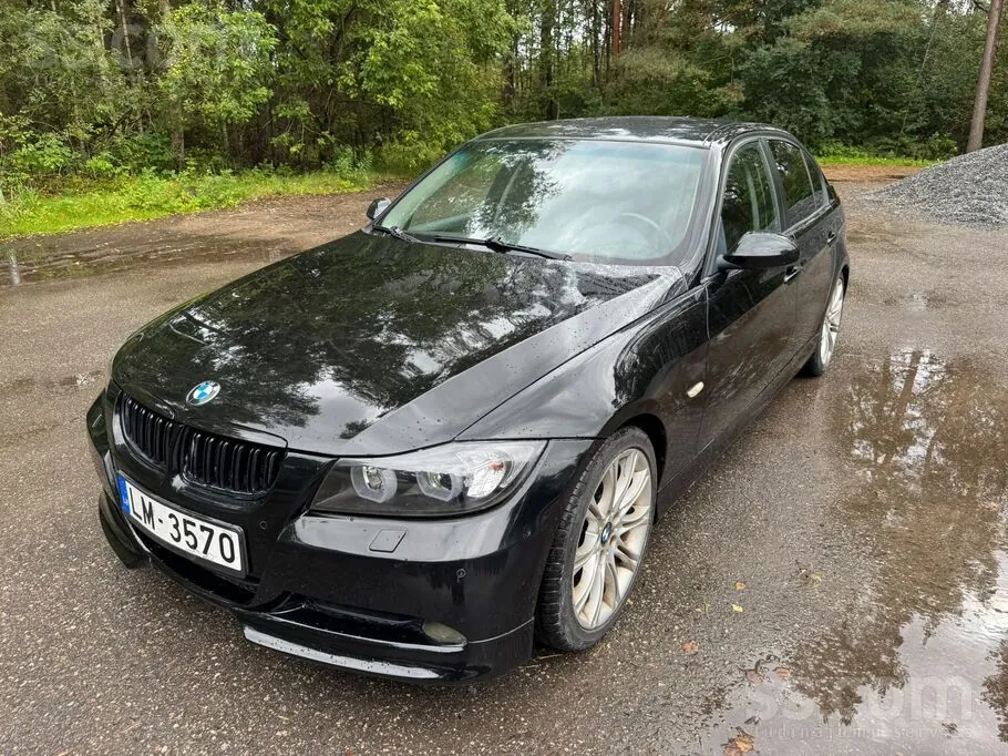 BMW E90 2005 photo 3