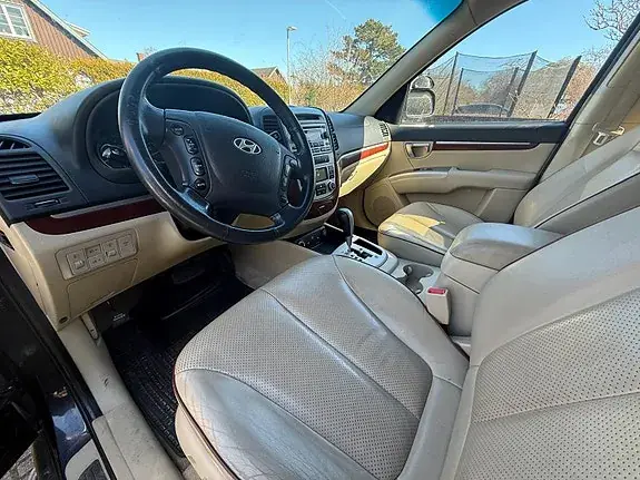 Hyundai Santa Fe 2008 photo 2
