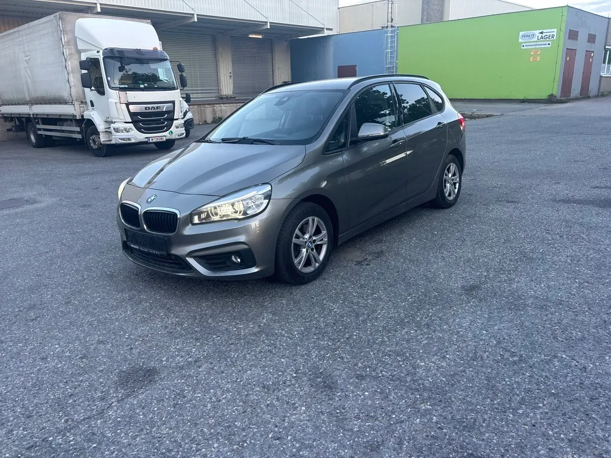 BMW 2 Series 2015 photo 2