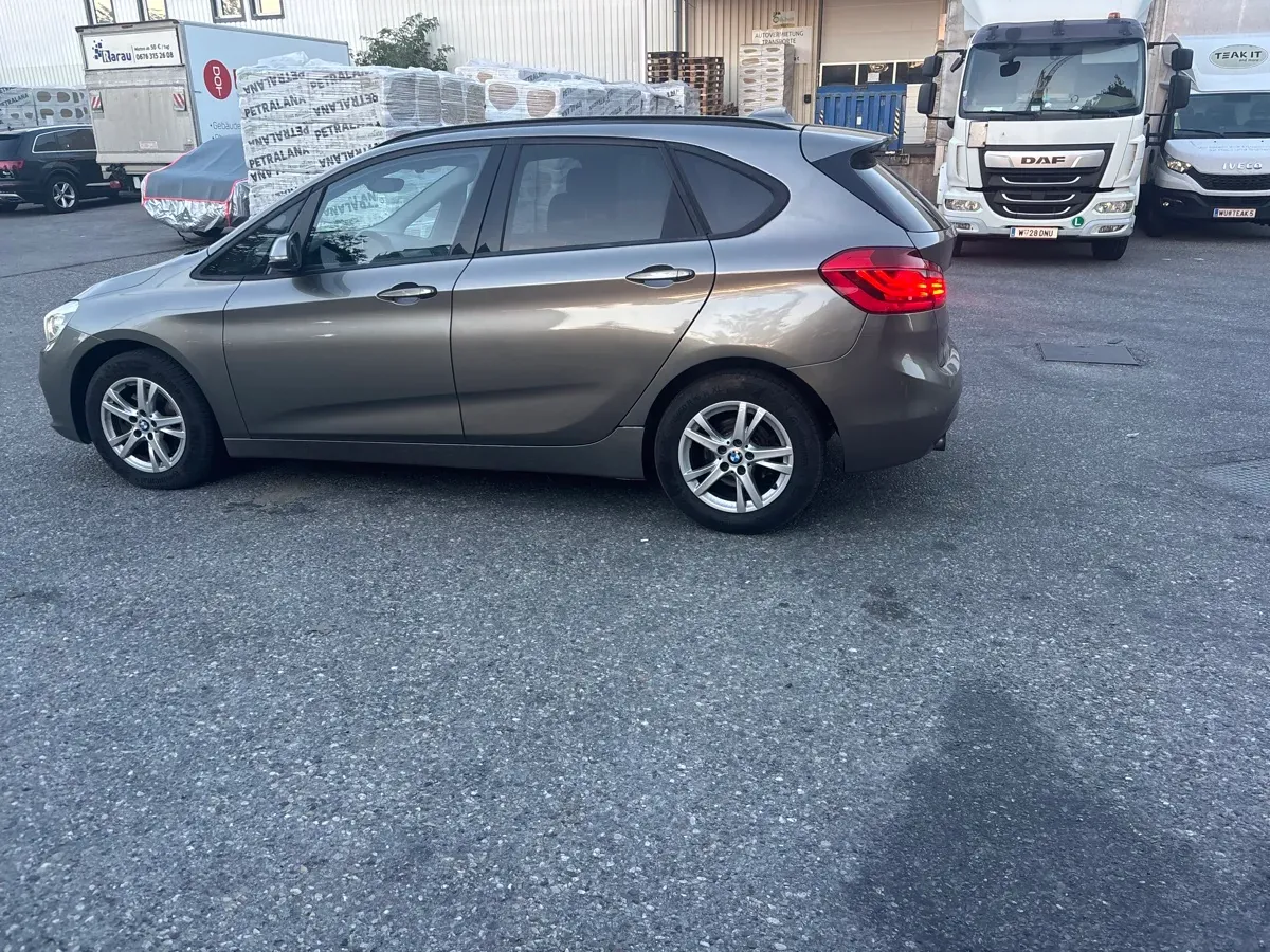 BMW 2 Series 2015 photo 3
