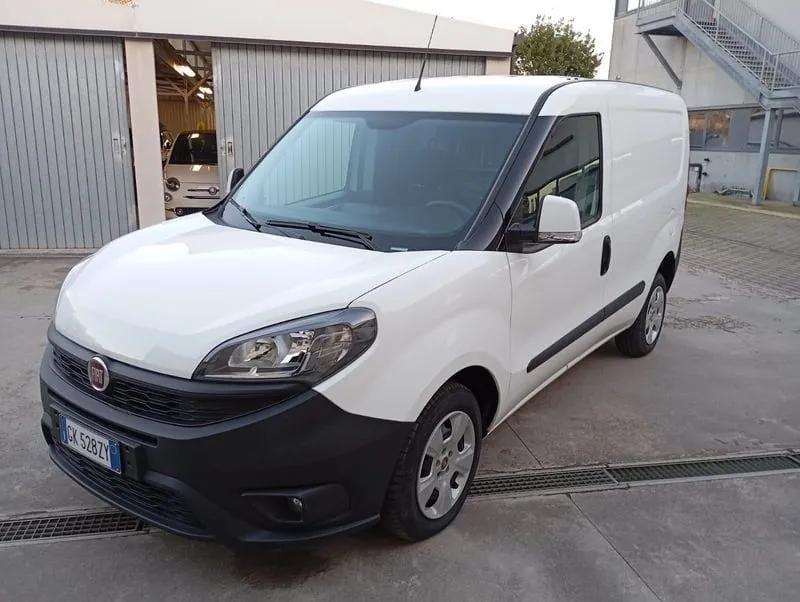 Fiat Doblò 2022 photo 2