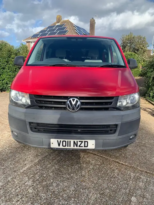 Volkswagen Transporter 2011 photo 2