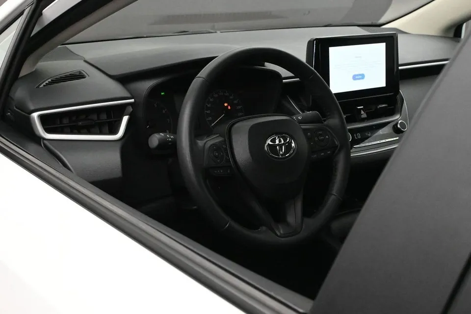 Toyota Corolla 2025 photo 5