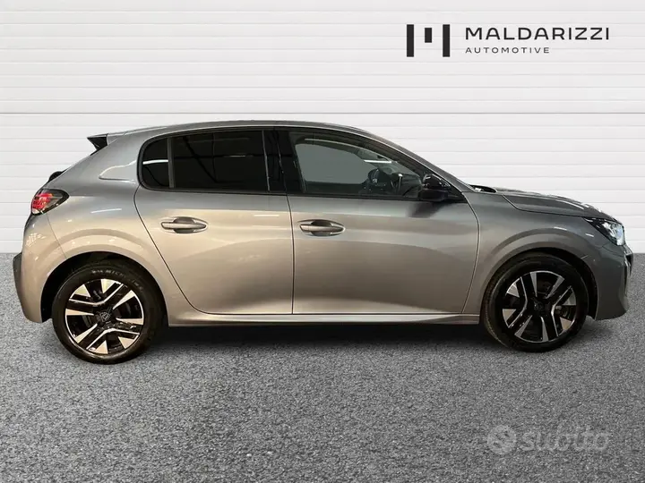 Peugeot 208 2025 photo 5