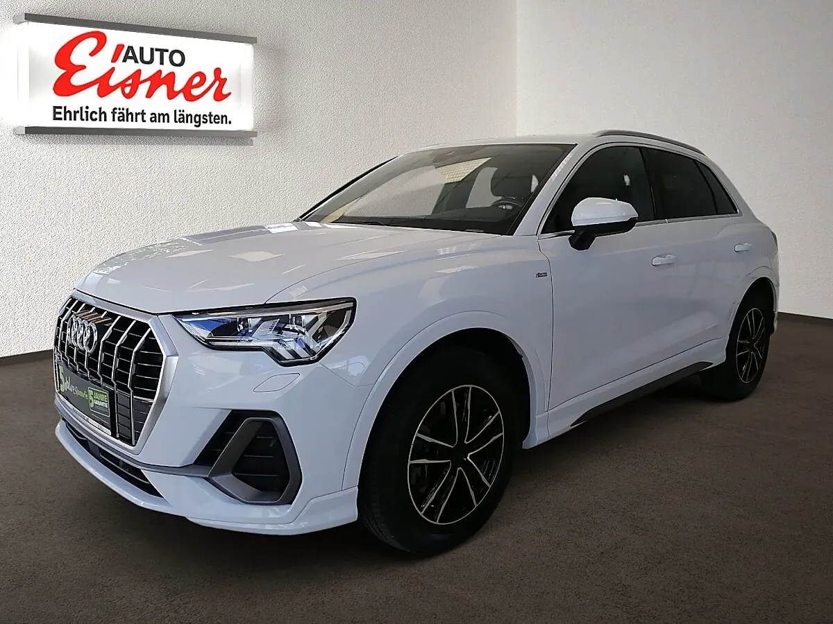 Audi Q3 2019 photo 3
