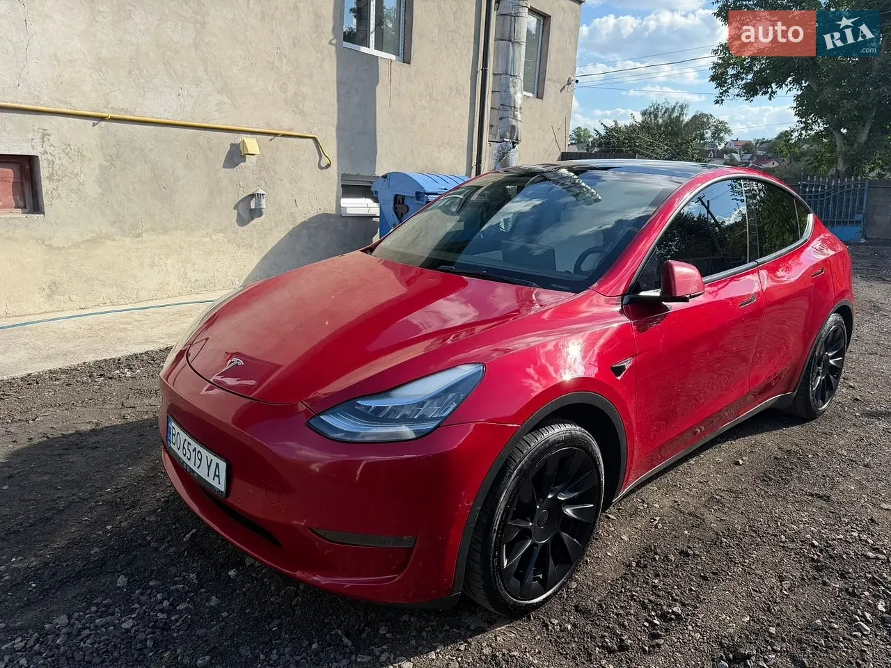 Tesla Model Y