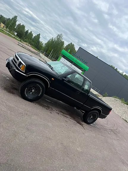 Chevrolet S-10