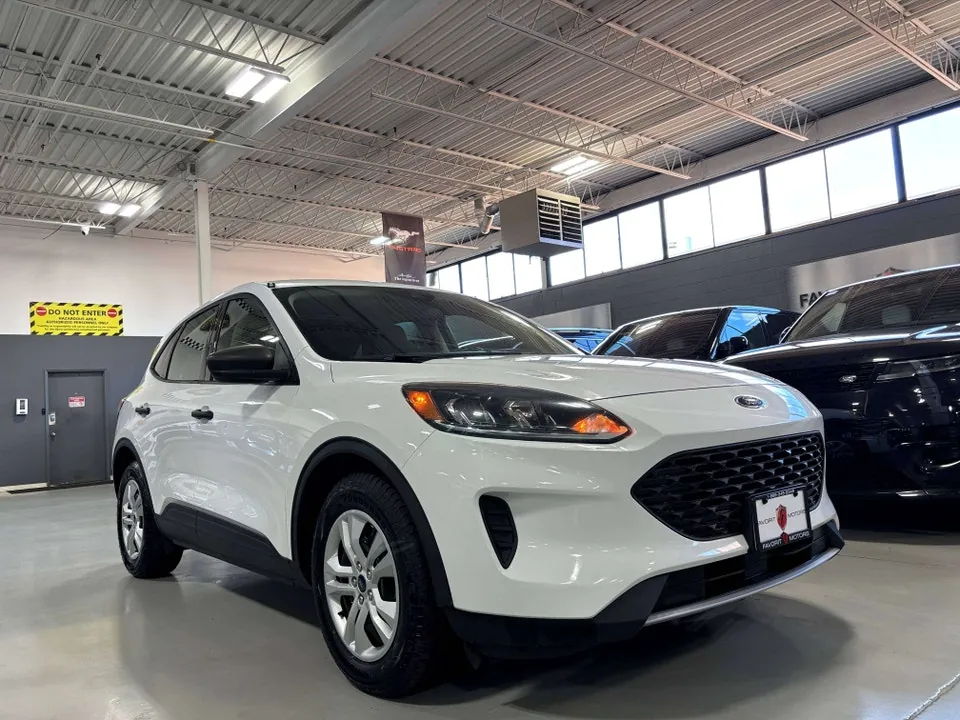 Ford Escape 2020 photo 2