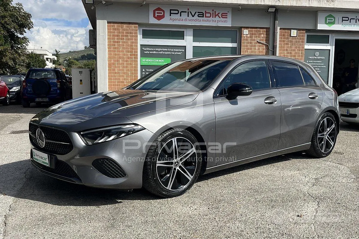 Mercedes-Benz A 180