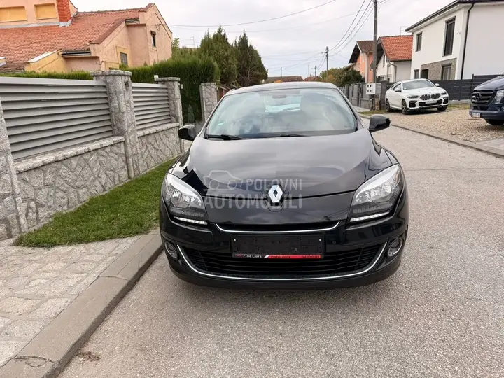 Renault Megane 2012 photo 4