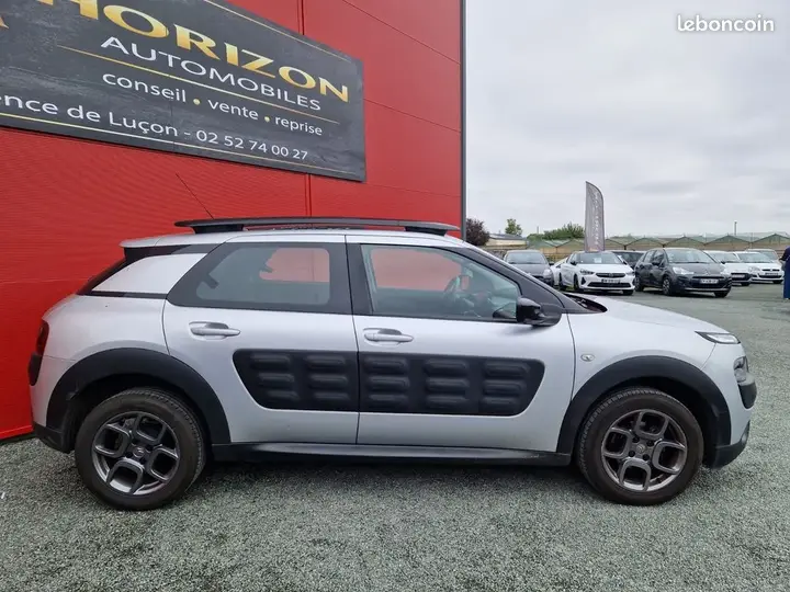 Citroen C4 2015 photo 4