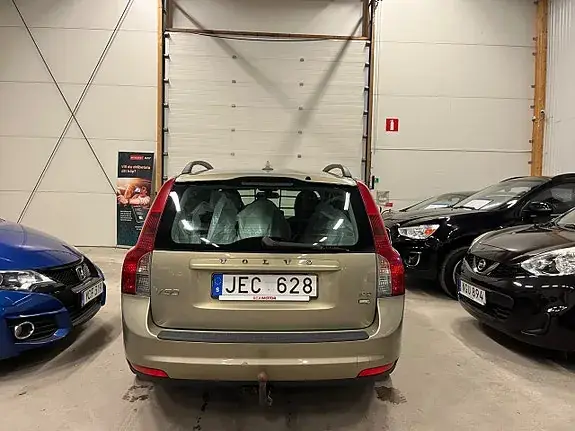 Volvo V50 2009 photo 5