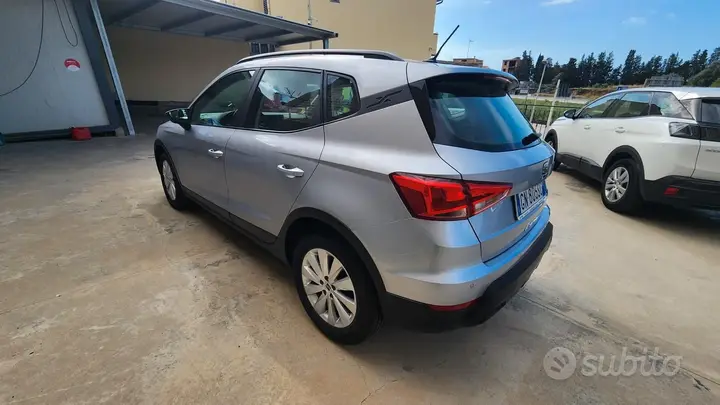 Seat Arona 2023 photo 3