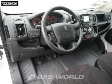 Peugeot Boxer 2018 photo 3