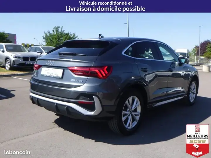 Audi Q3 2021 photo 4