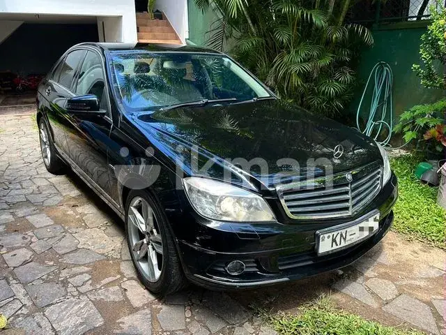 Mercedes-Benz C180